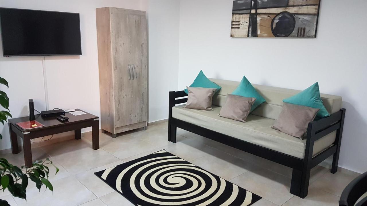 Departamento De Catagoria M&L Lägenhet Villa María Exteriör bild